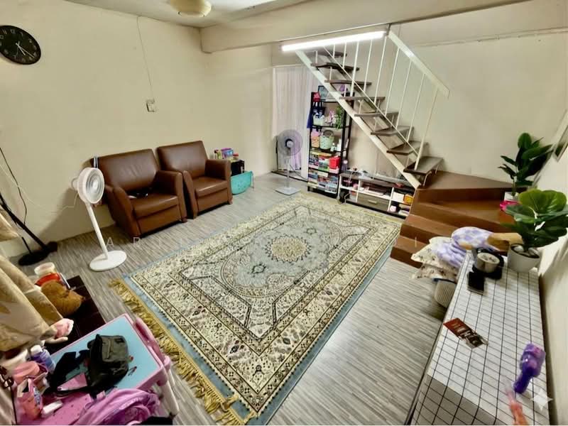 Rumah Teres 2 Tingkat untuk Dijual di Taman Putra (Ampang) - Abid Sabarudin - Living Room - PropertyGuru.com.my