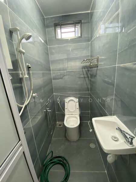 Rumah Teres 2 Tingkat untuk Disewa di Taman Puteri Wangsa (Ulu Tiram) - JOANNE YONG - Bathroom - PropertyGuru.com.my