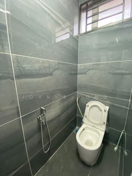 Rumah Teres 2 Tingkat untuk Disewa di Taman Puteri Wangsa (Ulu Tiram) - JOANNE YONG - Bathroom - PropertyGuru.com.my