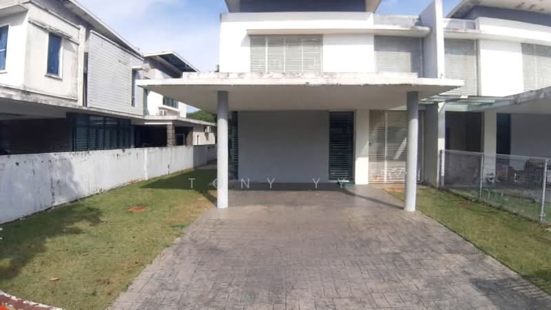 Rumah Berkembar untuk Dijual di Seksyen 7 (Shah Alam) - Tony YY - Exterior - PropertyGuru.com.my