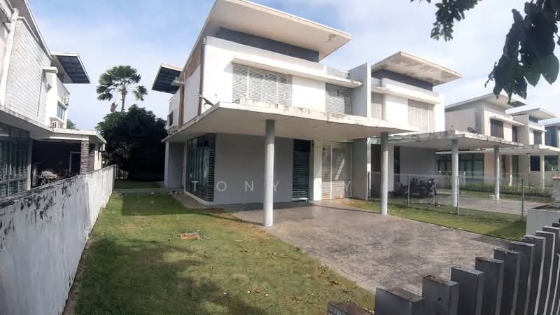 Rumah Berkembar untuk Dijual di Seksyen 7 (Shah Alam) - Tony YY - PropertyGuru.com.my