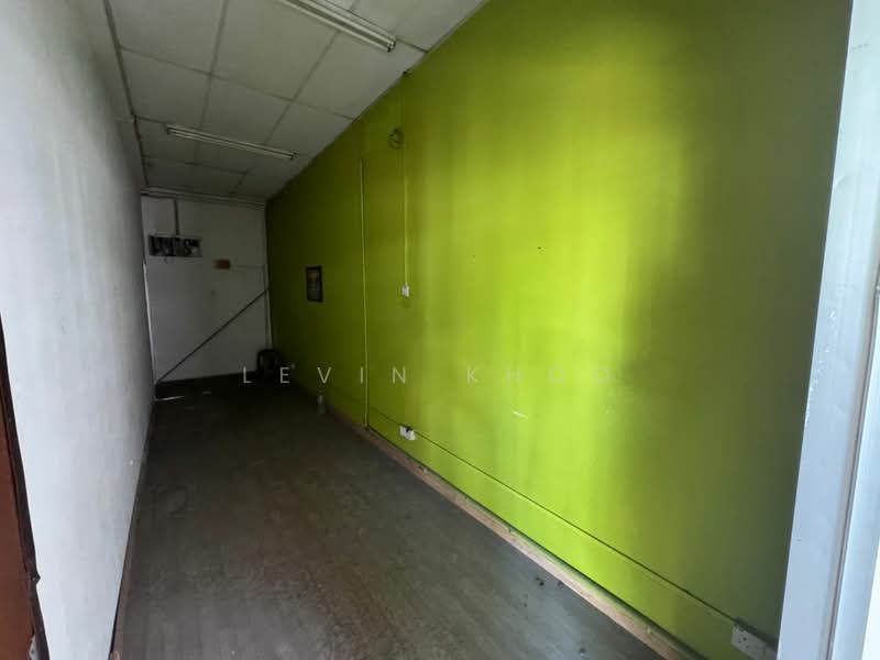 Shop for Rent in Pusat Bandar Rawang (Rawang) - Levin Khoo - Interior - PropertyGuru.com.my