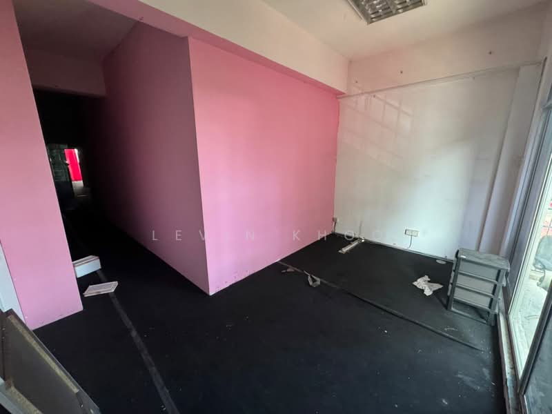 Shop for Rent in Pusat Bandar Rawang (Rawang) - Levin Khoo - Interior - PropertyGuru.com.my