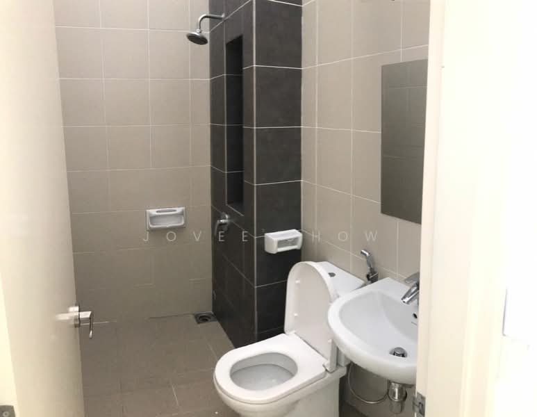 2.5-storey Terraced House for Sale in Setia Utama (Setia Alam) - Jovee Chow - Bathroom - PropertyGuru.com.my