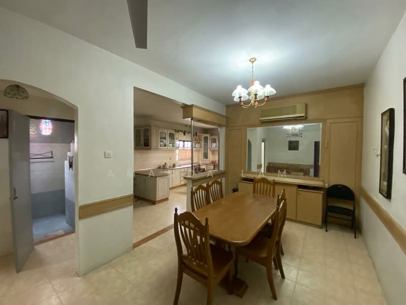 Semi-Detached House for Sale in Taman Petani Jaya (Sungai Petani) - Amanda Lam - Kitchen - PropertyGuru.com.my