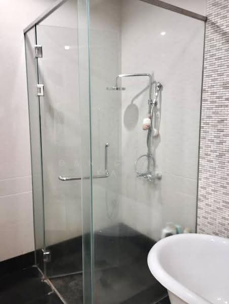 Kondominium untuk Disewa di Quayside Seafront Resort Condominiums - Gan Chun Kai - Bathroom - PropertyGuru.com.my