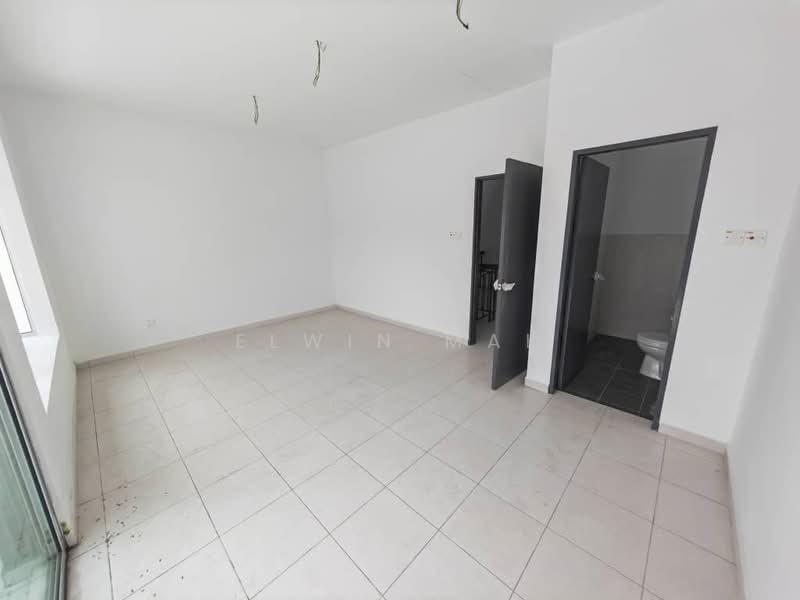 2-storey Terraced House for Sale in Taman Scientex Rawang (Rawang) - Elwin Mah - Interior - PropertyGuru.com.my