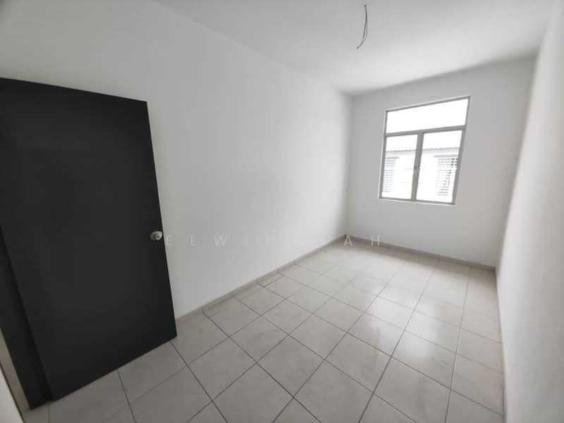 2-storey Terraced House for Sale in Taman Scientex Rawang (Rawang) - Elwin Mah - Interior - PropertyGuru.com.my