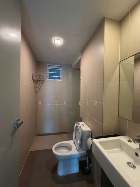 Condominium for Rent at Tropicana Bay Residences - Alex Lim - Bathroom - PropertyGuru.com.my