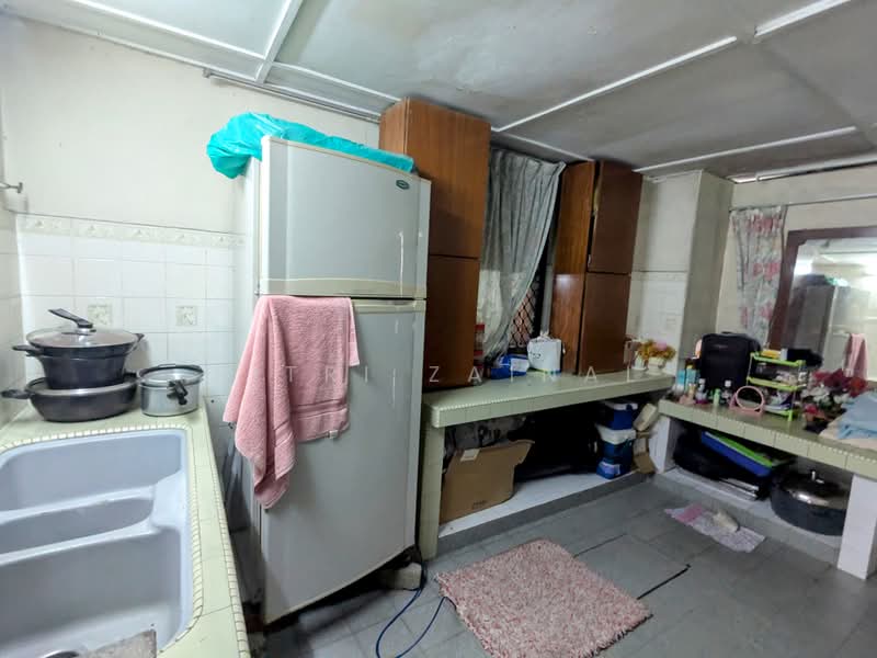 Rumah Banglo untuk Dijual di SS3 (Petaling Jaya) - Fitri Zainal - Wet Kitchen - PropertyGuru.com.my