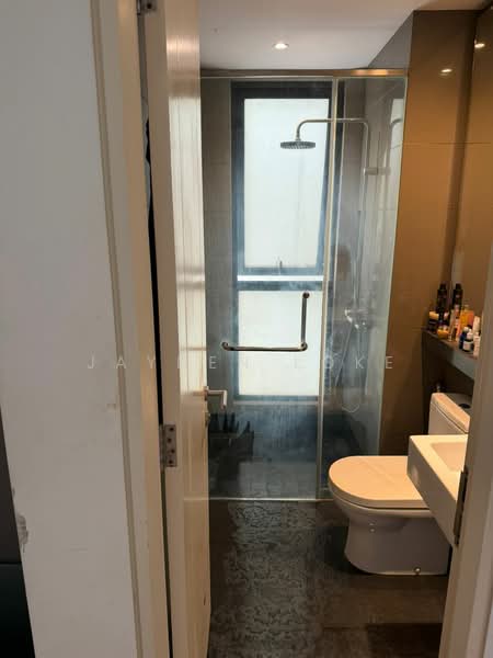 Servis Apartment untuk Disewa di Residency V - Jayden Loke - Bathroom - PropertyGuru.com.my