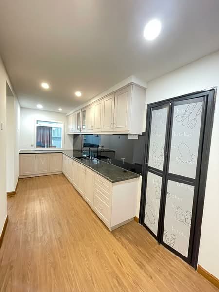 Condominium for Sale at Casa Prima Condominium - Vincent Lai - Kitchen - PropertyGuru.com.my