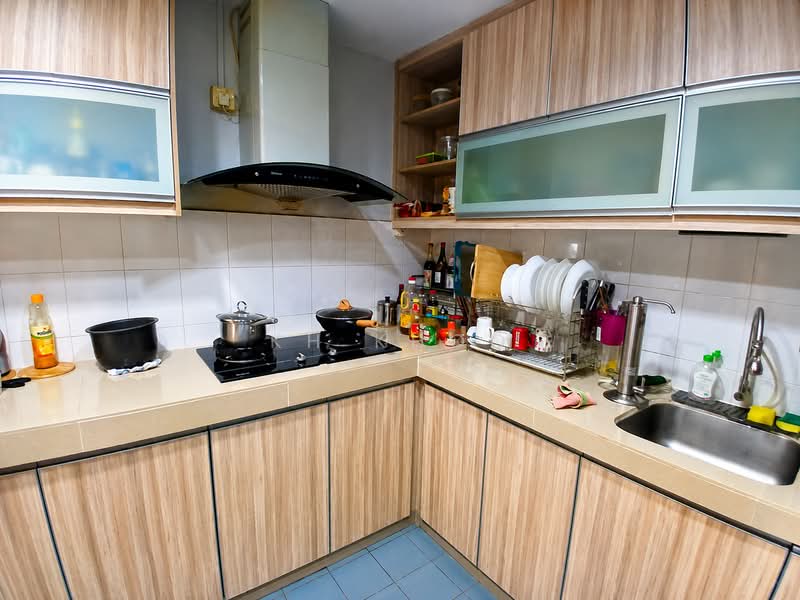 Apartment for Sale at Starville - KH Khoo - Kitchen - PropertyGuru.com.my