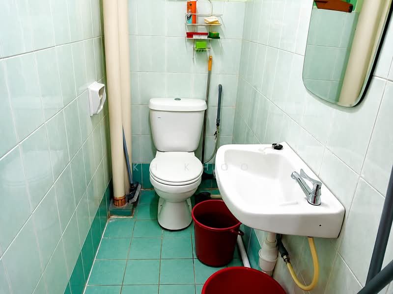 Apartment for Sale at Starville - KH Khoo - Bathroom - PropertyGuru.com.my