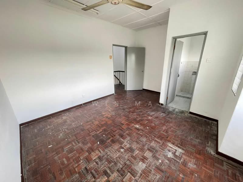 2-storey Terraced House for Sale in Rawang Perdana 1 (Rawang) - Elwin Mah - Interior - PropertyGuru.com.my