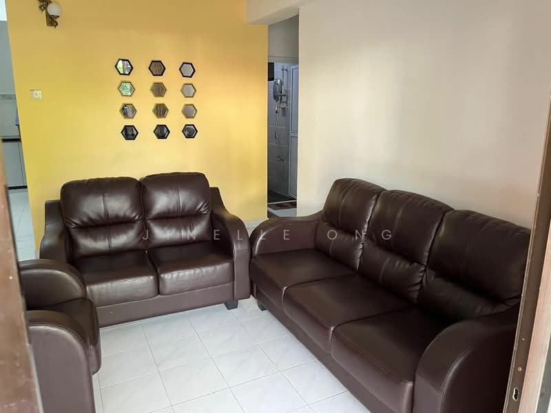 Apartment for Rent at Halaman Teratai - Jinelle Ong - Living Room - PropertyGuru.com.my