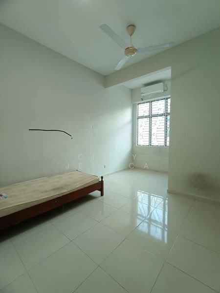 2-storey Terraced House for Rent in Taman Cheng Baru (Cheng) - Cindy Jessica - PropertyGuru.com.my