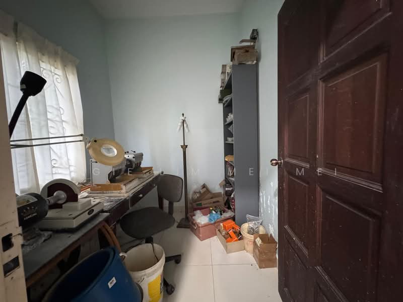 Rumah Banglo untuk Dijual di Bukit Baru (Melaka) - Angie Lim Mei Mei - Study - PropertyGuru.com.my