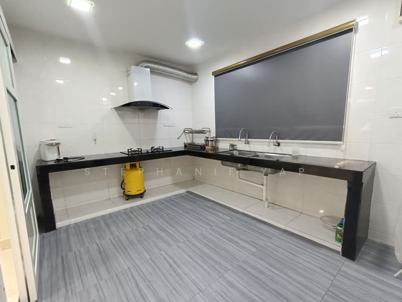 Terraced House for Rent in Bandar Botanic (Klang) - Stephanie Yap - Kitchen - PropertyGuru.com.my
