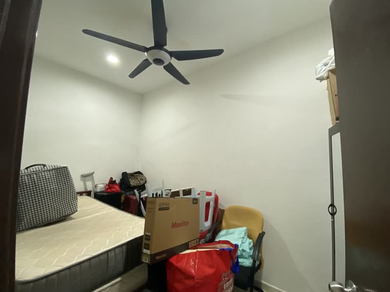 1-storey Terraced House for Sale in Taman Dato Demang (Seri Kembangan) - Jennifer Chen - PropertyGuru.com.my