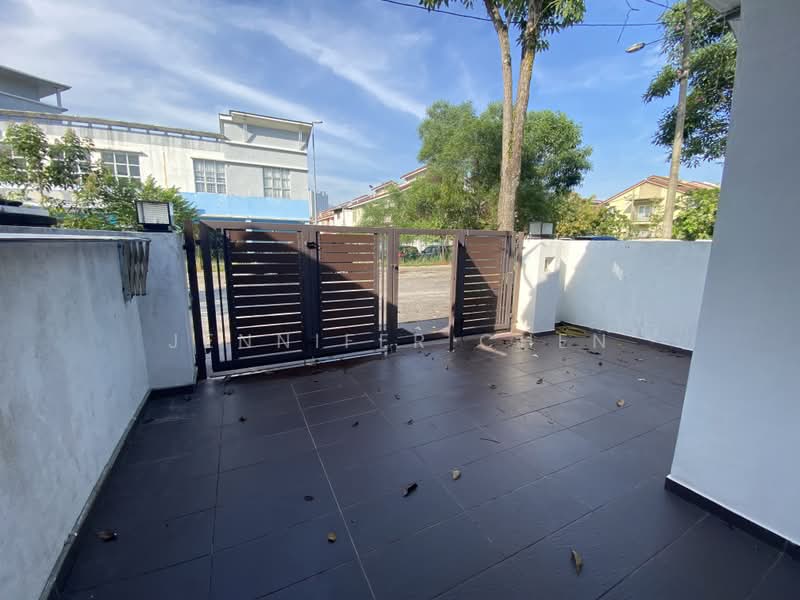 1-storey Terraced House for Sale in Taman Dato Demang (Seri Kembangan) - Jennifer Chen - PropertyGuru.com.my