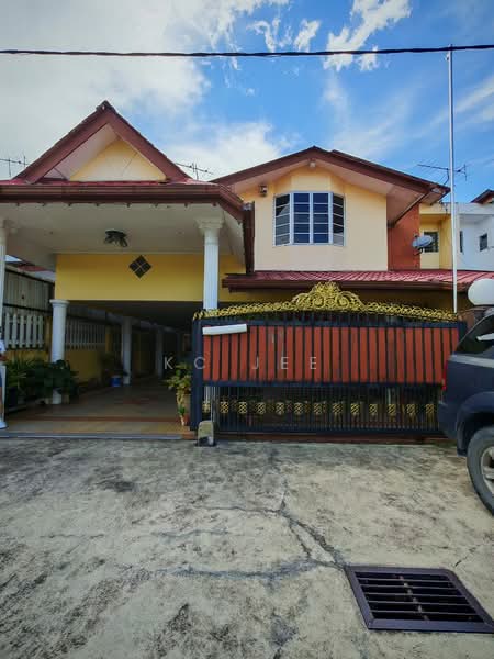 Semi-Detached House for Sale in Kuching (Sarawak) - KC Jee - PropertyGuru.com.my