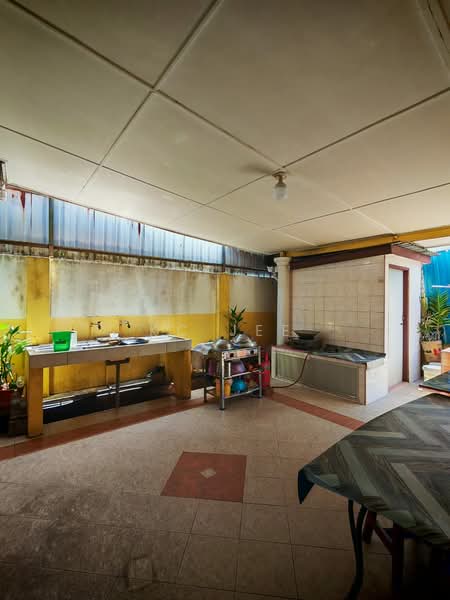 Semi-Detached House for Sale in Kuching (Sarawak) - KC Jee - PropertyGuru.com.my