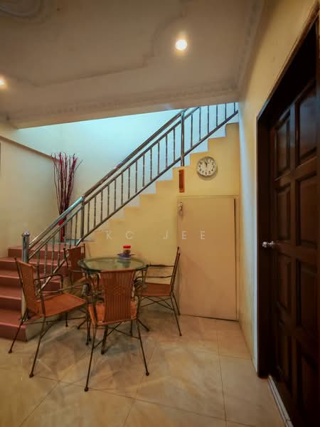 Semi-Detached House for Sale in Kuching (Sarawak) - KC Jee - PropertyGuru.com.my