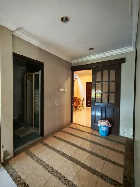 Semi-Detached House for Sale in Kuching (Sarawak) - KC Jee - PropertyGuru.com.my