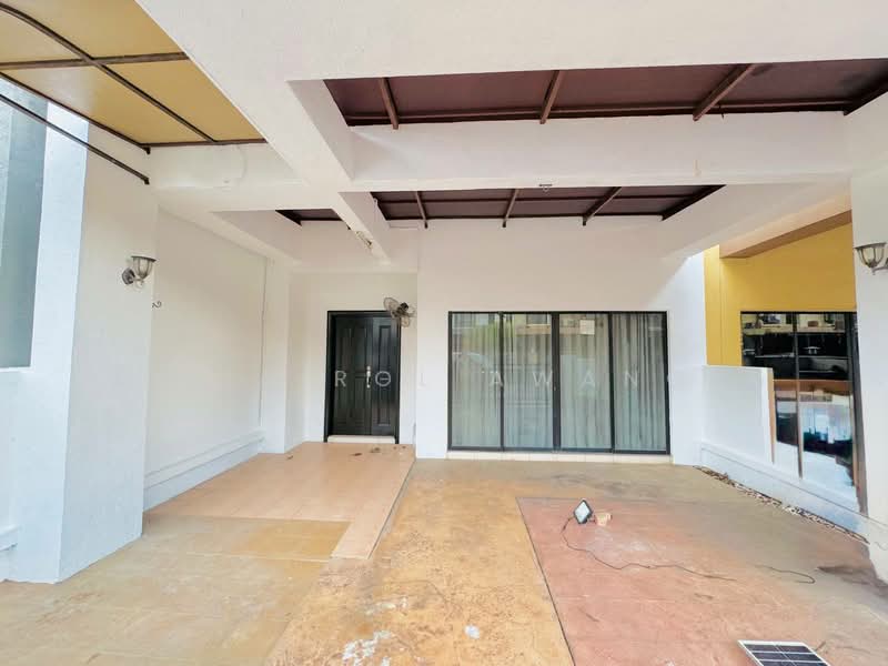 Rumah Teres untuk Dijual di Bukit Jelutong (Shah Alam) - Khairol Awang - Exterior - PropertyGuru.com.my