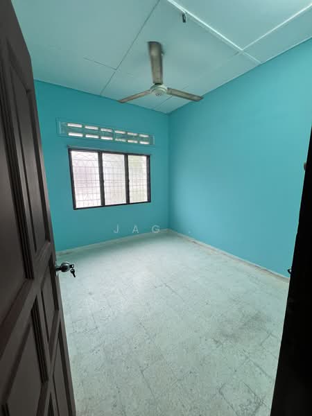 Rumah Teres 1 Tingkat untuk Disewa di Taman Sri Jelok (Kajang) - Jag . - PropertyGuru.com.my