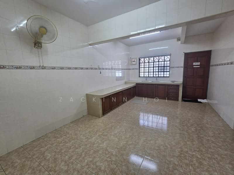 2-storey Terraced House for Sale in Bandar Bukit Tinggi (Klang) - Zackinn Hoi - PropertyGuru.com.my