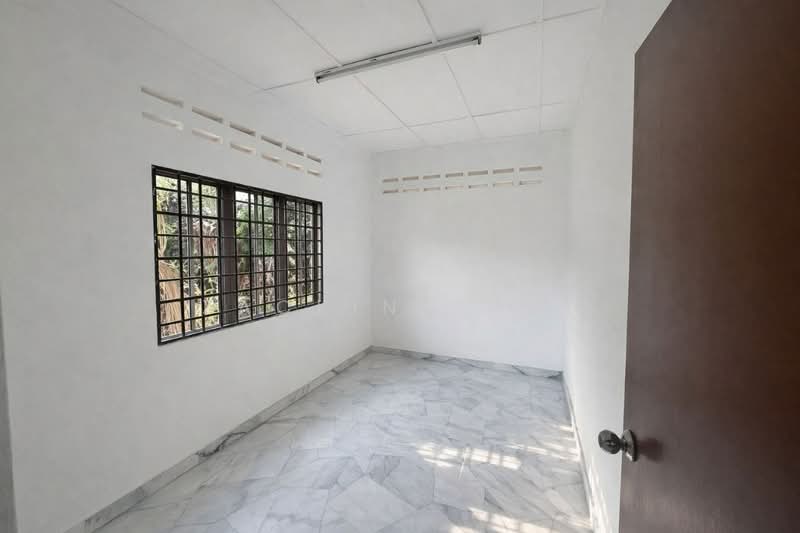 Rumah Banglo untuk Dijual di Bandar Mahkota (Banting) - Zackinn Hoi - PropertyGuru.com.my