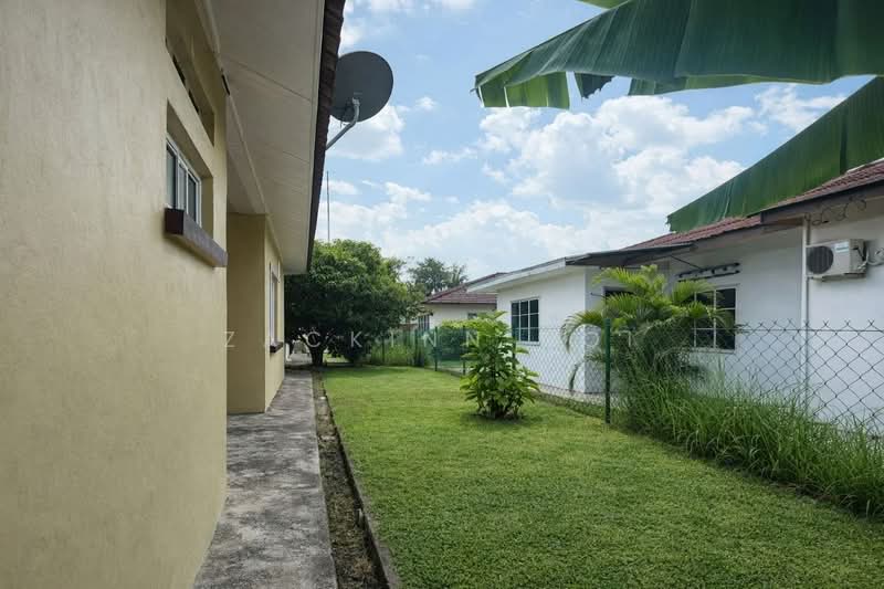 Rumah Banglo untuk Dijual di Bandar Mahkota (Banting) - Zackinn Hoi - PropertyGuru.com.my