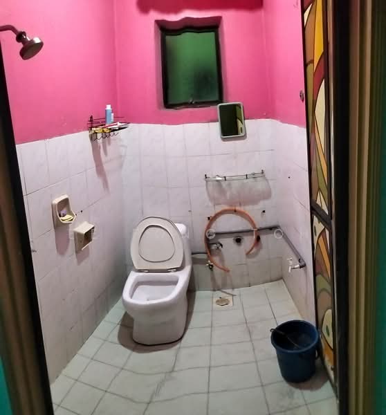 Apartment for Sale at Lily & Jasmine Apartment - Ee Fong Toh - Bathroom - PropertyGuru.com.my