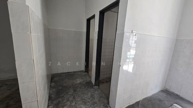 Shop for Rent in Taman Sri Andalas (Klang) - Zackinn Hoi - Interior - PropertyGuru.com.my
