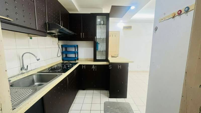 Apartment for Sale at Akasia Apartment @ Setia Alam - Natasha Shadan - Kitchen - PropertyGuru.com.my