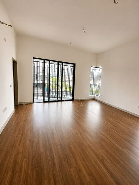 2-storey Terraced House for Sale in Elmina (Shah Alam) - SITI KHAIRIYAH JAAFAR - Living Room - PropertyGuru.com.my