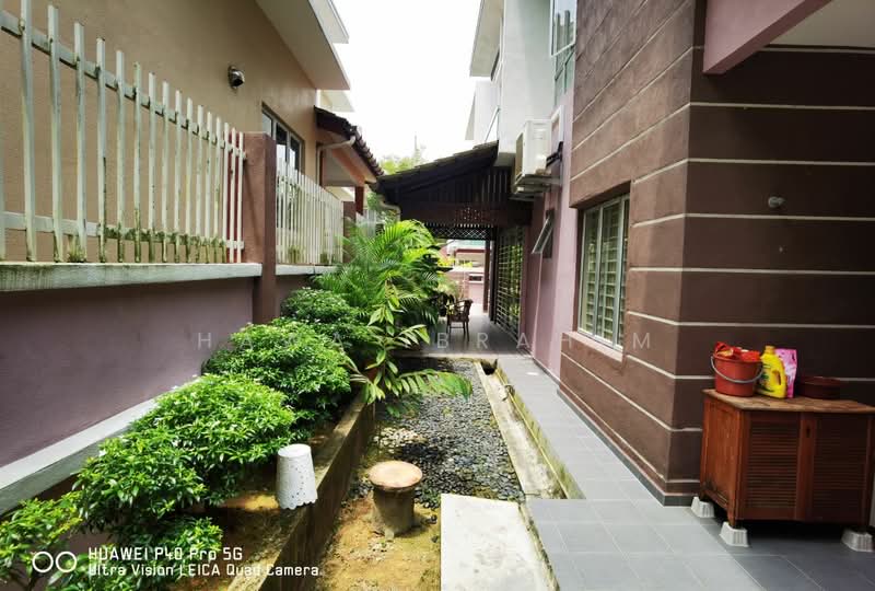 Semi-Detached House for Sale in Saujana Impian (Kajang) - Hawa Ibrahim - Exterior - PropertyGuru.com.my
