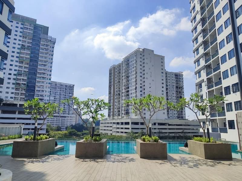 Condominium for Sale at The Greens (Residensi Hijauan) @ Subang West - Lisa Azila - Exterior - PropertyGuru.com.my