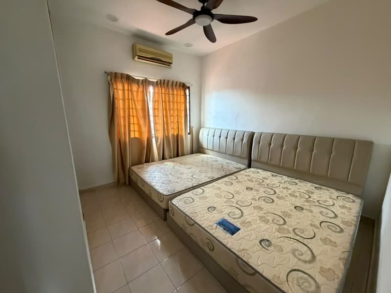 Rumah Teres 2 Tingkat untuk Disewa di Bandar Baru Permas Jaya (Permas Jaya) - Eva Er - Bedroom - PropertyGuru.com.my