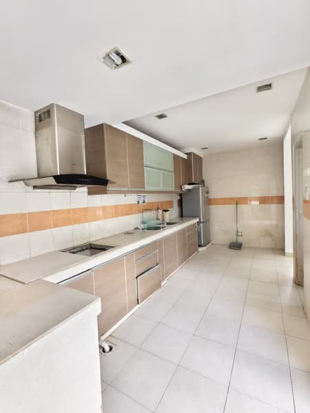 2-storey Terraced House for Sale in Taman Putra Prima (Puchong) - Edmond Yew - Kitchen - PropertyGuru.com.my