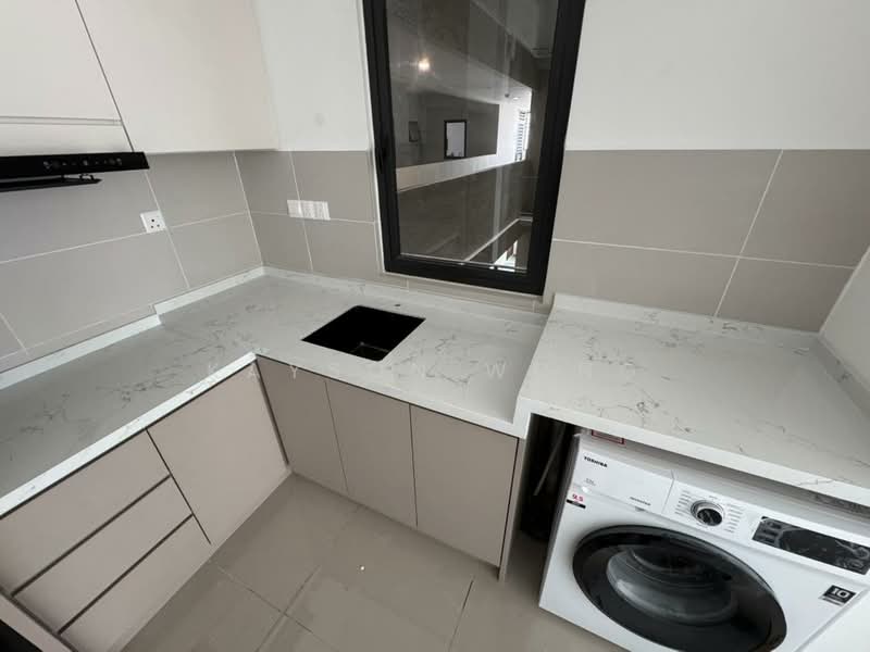 Service Residence for Sale at M Oscar - Kayson Wong - Kitchen - PropertyGuru.com.my
