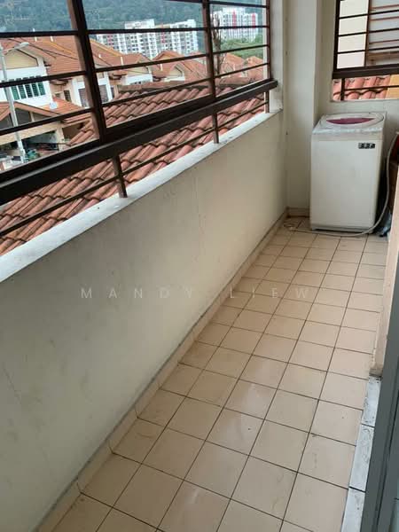 Townhouse for Sale in Taman Amansiara (Rawang) - Mandy Liew - Balcony - PropertyGuru.com.my