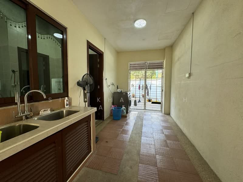 Semi-Detached House for Sale in Bukit Jelutong (Shah Alam) - SITI KHAIRIYAH JAAFAR - Interior - PropertyGuru.com.my