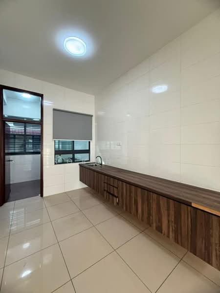 2-storey Terraced House for Sale in Bukit Indah (Iskandar Puteri (Nusajaya)) - Robin Lim - Kitchen - PropertyGuru.com.my