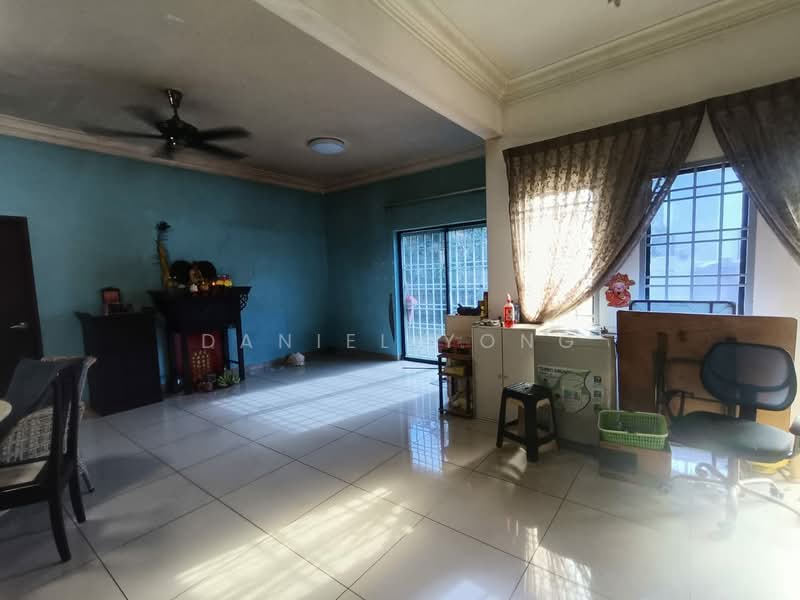 Rumah Berkembar untuk Dijual di Taman Nusa Idaman (Iskandar Puteri (Nusajaya)) - Daniel Yong - Living Room - PropertyGuru.com.my