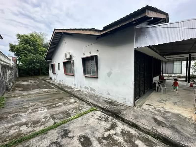 Bungalow for Sale in Johor Bahru (Johor) - Ellen Yeap - Exterior - PropertyGuru.com.my