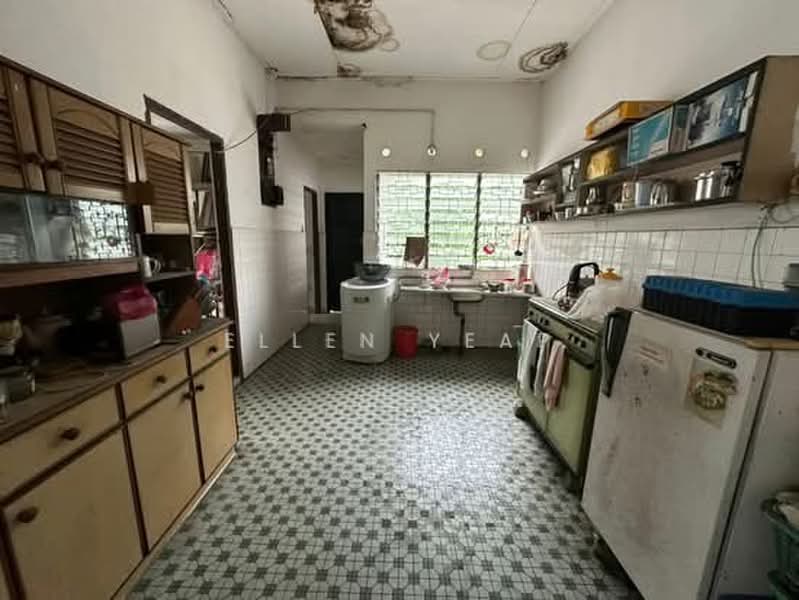 Bungalow for Sale in Johor Bahru (Johor) - Ellen Yeap - Kitchen - PropertyGuru.com.my