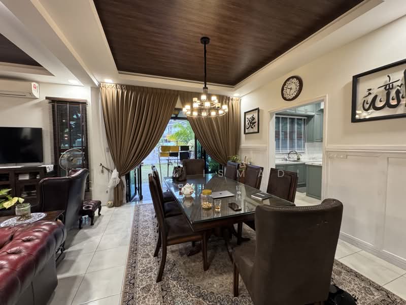 Rumah Teres 2 Tingkat untuk Dijual di Serene Heights (Semenyih) - Imran Ismadi - Dining Room - PropertyGuru.com.my